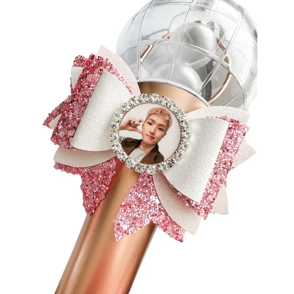 MINGI ATEEZ Light Stick Bow Deco Pink White with Photo WORLD ToUR - Picture 1 of 1